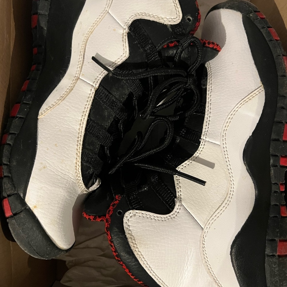 Air Jordan 10 Retro GS 'Chicago' 2012